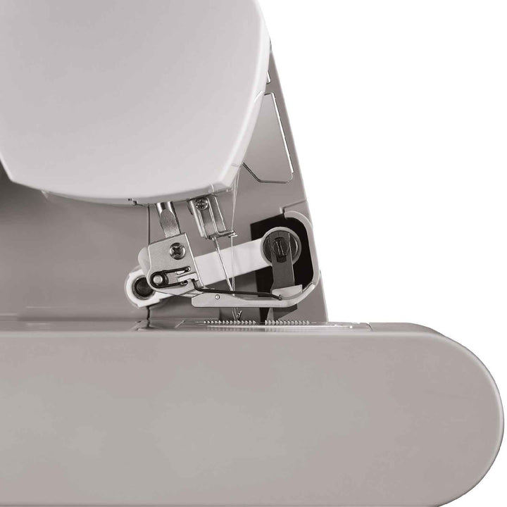 14HD854-Heavy-Duty-Serger-4.jpg